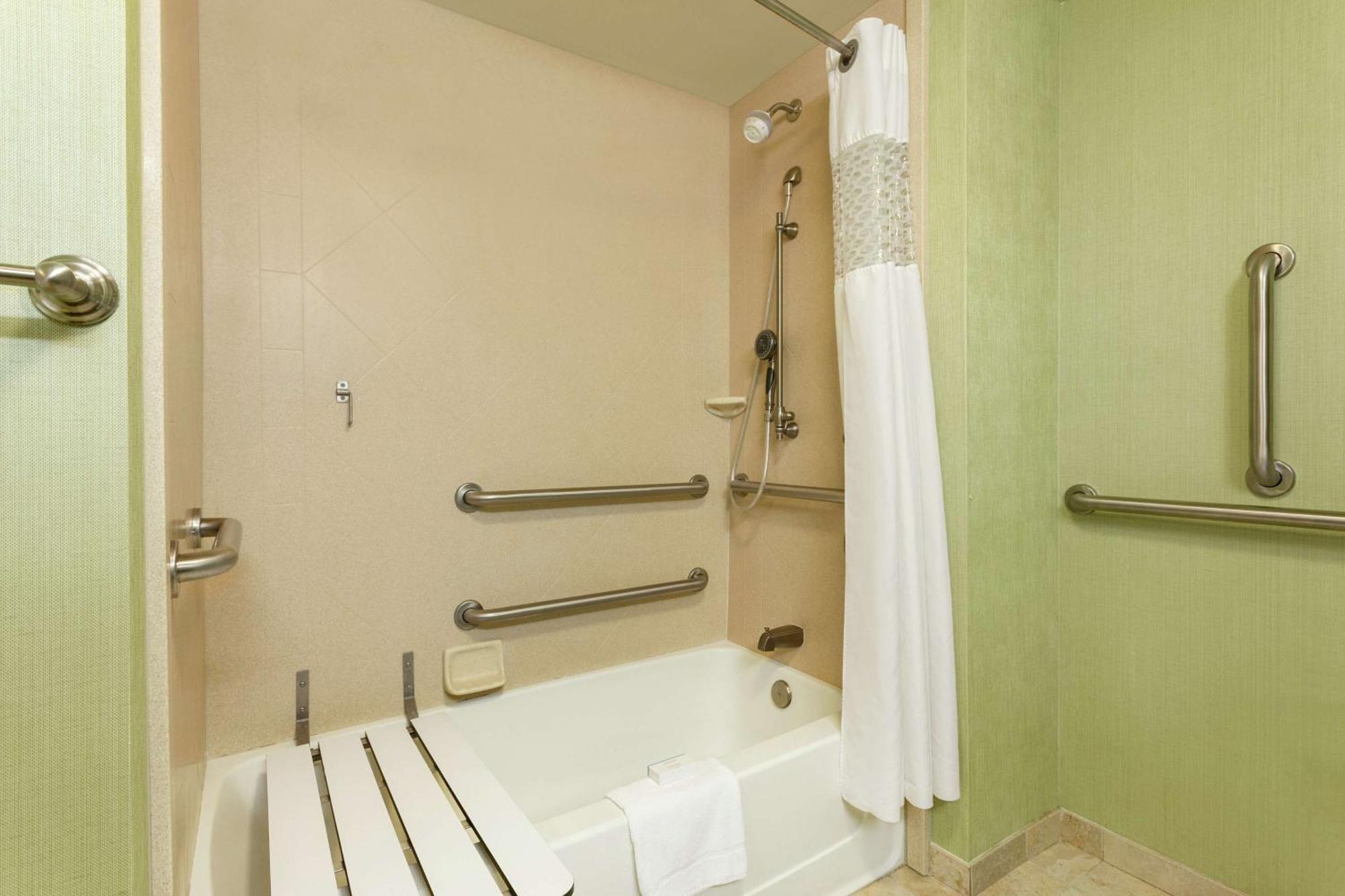 Hampton Inn & Suites Prattville Buitenkant foto